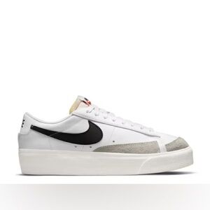 Nike women’s platform blazers
